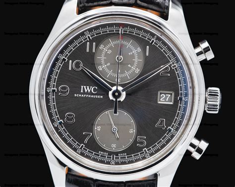 IWC Chronograph Classic Portuguese IW390404 .